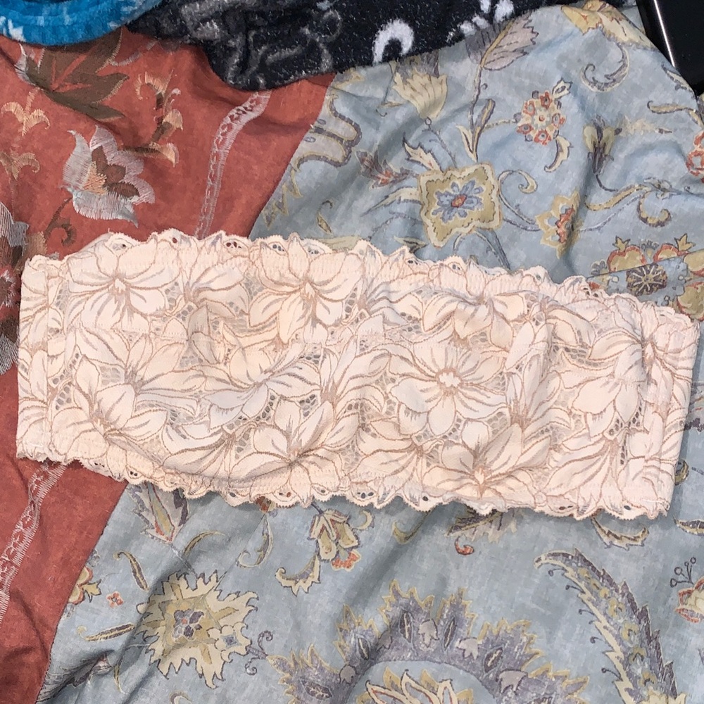 Aerie Lace Strapless Bra